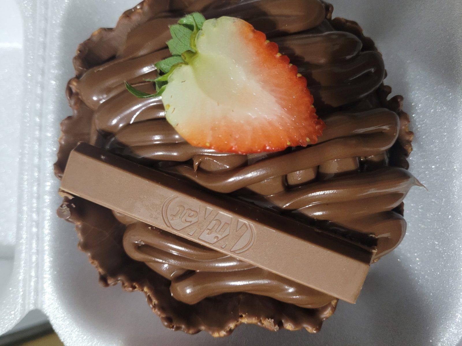 Cestinha brownie kitkat c/nutella 