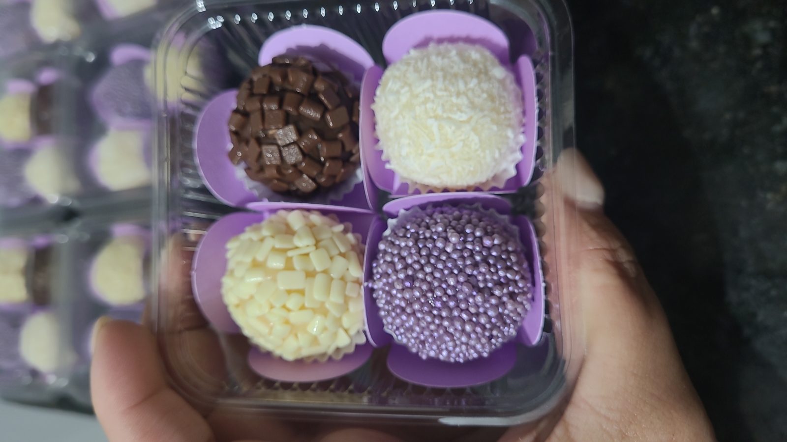 Bandeja c/4 brigadeiros